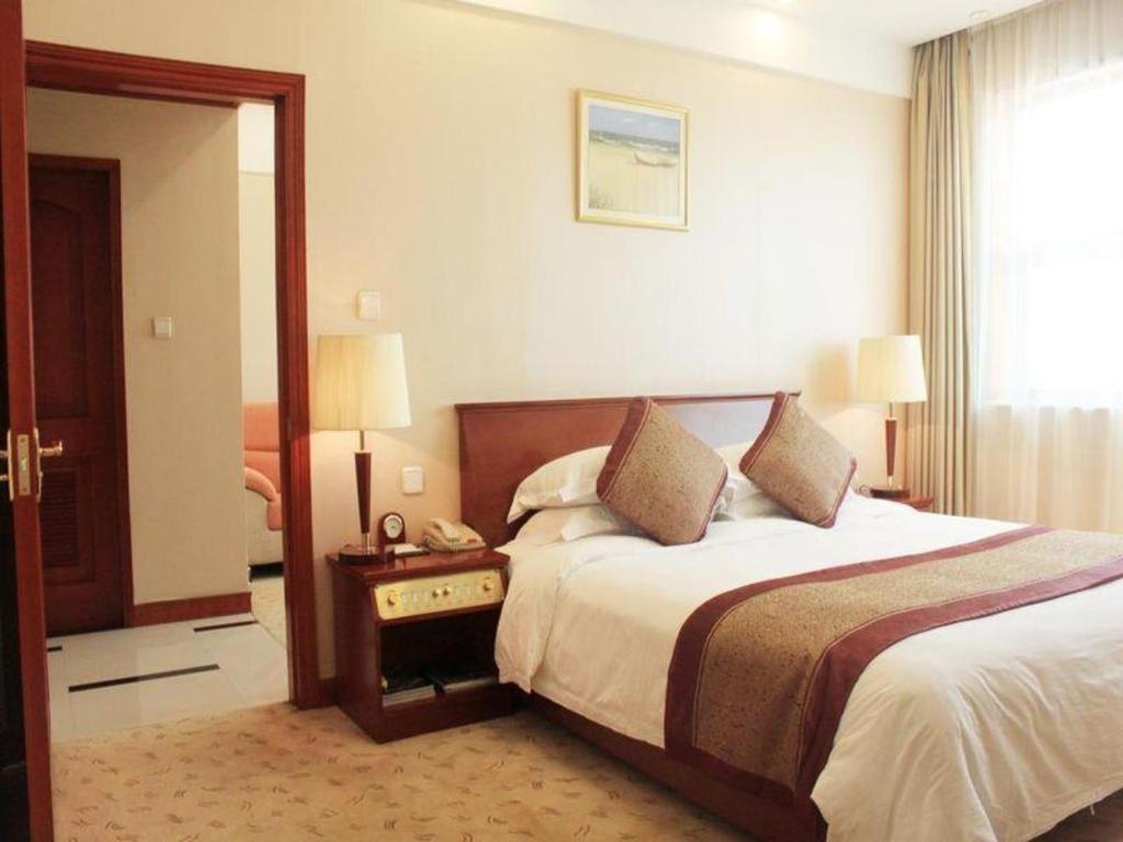 Shaanxi Business 4* Shanghai